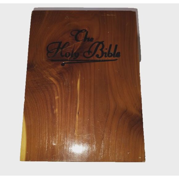 Vintage 1976 Holy Bible Cedar Box Memorial Edition Red Letter Concordance - Picture 2 of 16